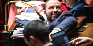 Règlement de compte à "Frontières" : le député UDR Gérault Verny visé par une plainte