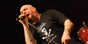 Paul Di'Anno, l’ex chanteur du groupe Iron Maiden, s'est éteint à 66 ans