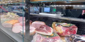 Attention, alerte à la Listéria : Ces enseignes rappellent des lots de jambon et de rôti de porc