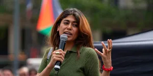 Quand on mélange Rima Hassan, Aqababe et Maes, la politique devient une ignoble téléréalité