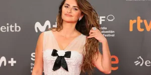 Coiffure : le wavy wild de Penélope Cruz nous inspire pour l’automne