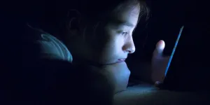 Écrans éducatifs et sciences cognitives : comment la big tech investit l’école