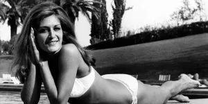 Dalida : des élus appellent à protéger sa poitrine