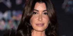 Jenifer décroche un nouveau contrat dans la mode : tout ce qu’il faut savoir sur sa nouvelle ligne de vêtements