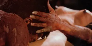 "Plus d’interdits, moins de dérives" : ce qu'islam, christianisme et judaïsme disent de la fellation et du cunnilingus