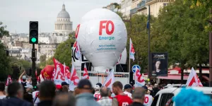 "Lecornu doit cesser la politique de l'offre" : malgré une mobilisation en baisse, des syndicats toujours aussi combatifs