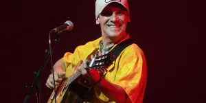 Manu Chao : 5 choses à savoir sur cet artiste hors norme