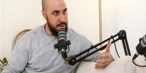 "Sur le temps long, on va le bastonner, Mélenchon" : Wissam Xelka, nouvel agitateur indigéniste et chouchou de LFI