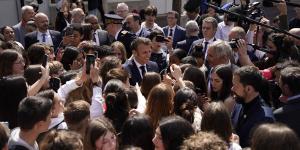 Concerts de casseroles : un arrêté interdit les "dispositifs sonores portatifs" lors de la visite d'Emmanuel Macron dans l'Hérault