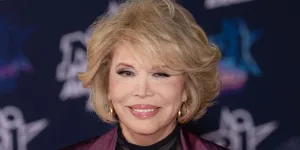 “La disparition de…” : Amanda Lear évoque son plus grand chagrin d’amour