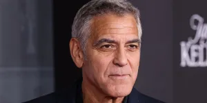 “Ils n’ont rien demandé et ils subissent” : George Clooney évoque les conséquences de la célébrité sur ses enfants