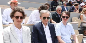 Bernard Arnault, le français le plus riche au monde investit dans le foot en rachetant Paris FC