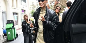 Fashion Week de Paris : Bella Hadid voit la vie en vert olive, couleur phare de cet automne