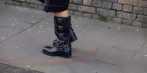 4 bottines qui matchent avec un look de pluie