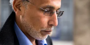 "Un fauve qui s'était jeté sur sa proie" : Tariq Ramadan définitivement condamné en Suisse pour viol