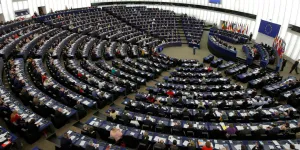 Vidéosurveillance et reconnaissance faciale : des députés européens interpellent Macron dans une lettre ouverte