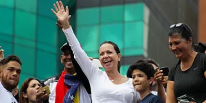 Nobel de la paix à Maria Corina Machado : l’ONU salue un prix pour les « aspirations démocratiques » du peuple vénézuélien