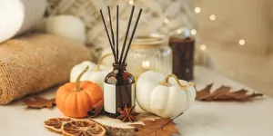 Parfum d’intérieur pour l’automne : découvrez les sets cuir et caramel au beurre salé de Bianochy !