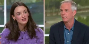 Télématin : Julien Arnaud complimente Charlotte Le Bon et fait un énorme flop ! (VIDEO)