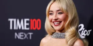 Sabrina Carpenter partage sa réaction alors qu’elle découvre ses six nominations aux Grammy Awards