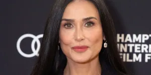 Demi Moore récompensée : elle donne des nouvelles de Bruce Willis sur scène