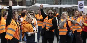 Les microentrepreneurs et les indépendants manifestent contre la réforme de la TVA