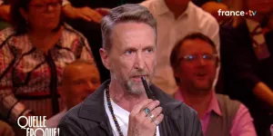 "Si seulement c'était arrivé au concert de Franck Mickaël", malaise dans "Quelle époque" après un billet de Philippe Caverivière sur le Bataclan