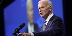 "Dans l'intérêt de mon parti et du pays" : Joe Biden retire sa candidature à la présidentielle américaine