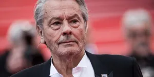 Alain Delon : son fils Anthony dévoile des images bouleversantes pour un dernier au revoir