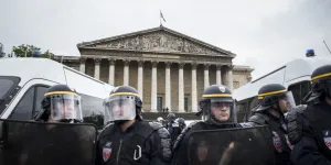 RN, Macronie, NFP : un découpage en trois blocs à l'Assemblée… et dans la société française