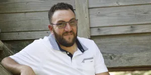 “J’suis pas là pour plaire” : Anthony de l’Amour est dans le pré répond cash à ses détracteurs après sa rupture avec Evelyne