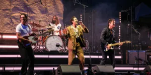 "Labyrinthe", de Feu! Chatterton : sans détour, un grand disque