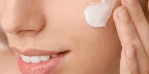 3 soins de nuit Typology indispensables pour une peau éclatante et régénérée !