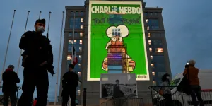 Après Samuel Paty, peut-on encore montrer des caricatures de Charlie Hebdo en classe ? Les profs répondent