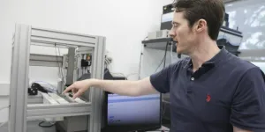 La start-up strasbourgeoise Remedy veut répondre à l’enjeu stratégique de la séparation des terres rares