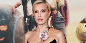 “Lâchez-moi !” : Millie Bobby Brown dénonce l’humiliation et la violence médiatique concernant son physique
