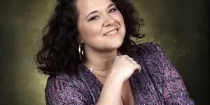 Magalie Vaé dévoile une rare photo d’Elia, son adolescente qu’elle élève seule