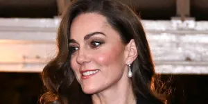 Kate Middleton : son collier aperçu lors du Remembrance Sunday à Londres est disponible à prix doux