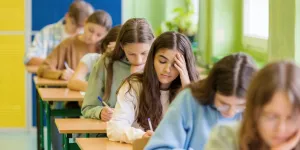 Évaluations nationales 2025 : un tableau contrasté malgré des progrès en mathématiques