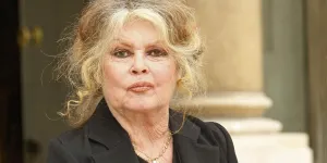 Brigitte Bardot explose et s’en prend aux "lamentables" enfants d’Alain Delon, elle dénonce les "conditions terribles de sa mort"