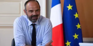 Dans l’ombre (France 2) : quel rôle a joué Edouard Philippe dans l’adaptation de son roman ?