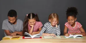 Écran ou papier… pourquoi tourner une page vaut mieux que cliquer