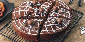 Halloween 2024 : la recette du gâteau au chocolat facile et rapide