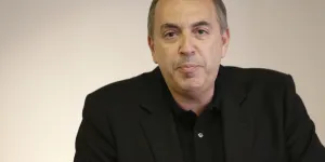 Morandini éloigné des stagiaires d'Europe 1, Mélenchon qui veut changer la langue française… Le bêtisier de la semaine !