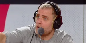 Jérôme Rothen prend à partie Didier Deschamps sur sa gestion de Mbappé : "Mais où on va ?"