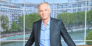 Julien Arnaud fait un aveu sur Télématin et France Télévisions : "Difficile de se projeter sur le long terme là-bas"