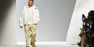 Kim Jones quitte la direction artistique de Fendi, mais reste chez Dior Homme