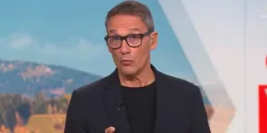 Julien Courbet pousse un gros coup de gueule dans Ça peut vous arriver sur M6 : "Vous plantez l'émission" (VIDÉO)