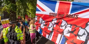 Immigration : au Royaume-Uni, les nouvelles demandes de regroupement familial temporairement suspendues