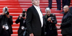 Alain Delon : un mois après sa mort, son plus jeune fils publie une photo de famille déchirante, Anouchka évincée